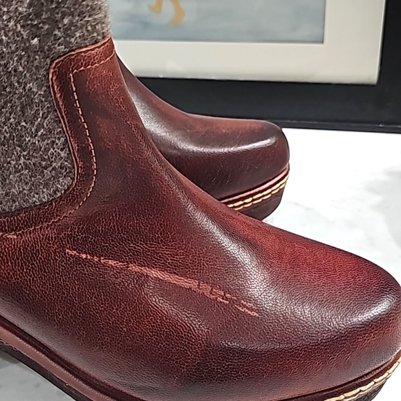 Antelope Ankle Boots with side zip - Picture 2 of 4